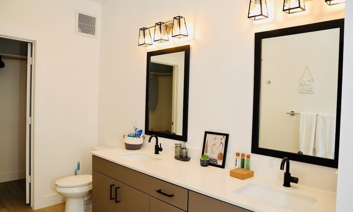 Photo of Bathroom in Milwood