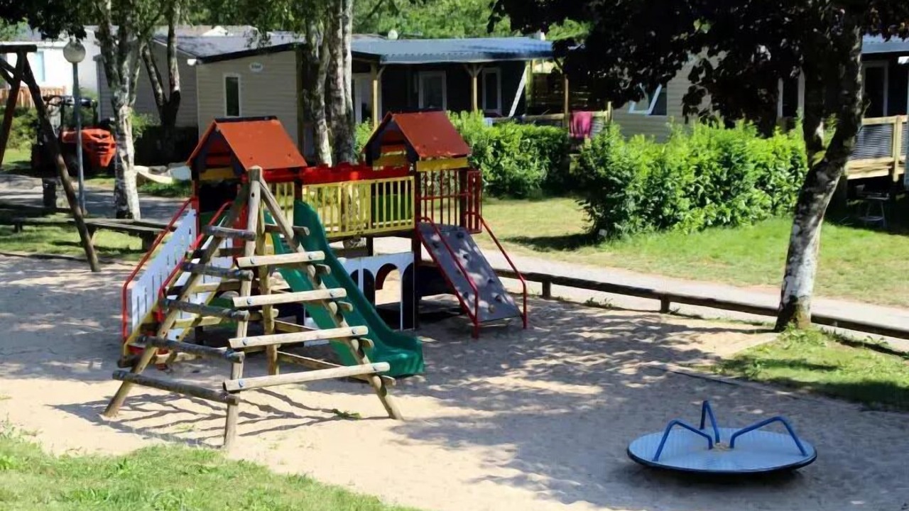 Photo of Others in Locunole