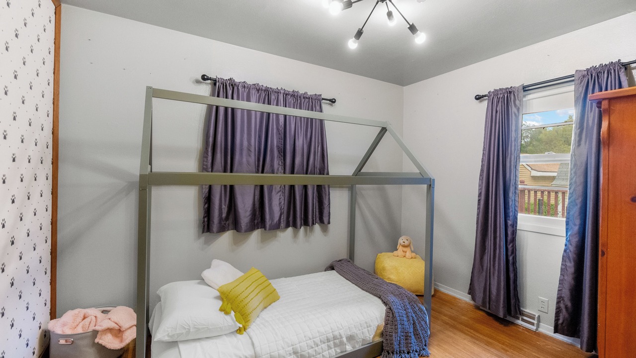 Photo of Bedroom in Waterloo
