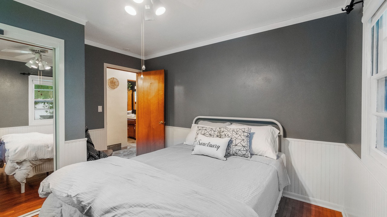 Photo of Bedroom in Waterloo