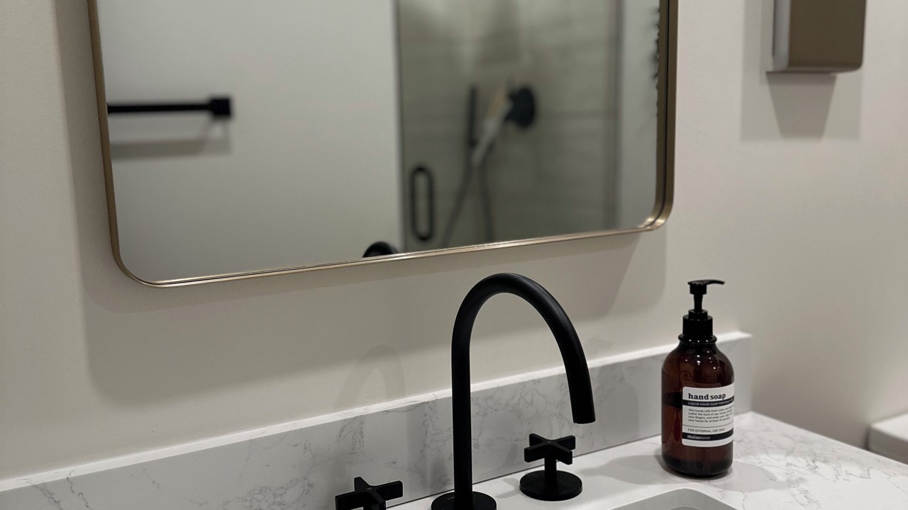 Photo of Bathroom in Lotus