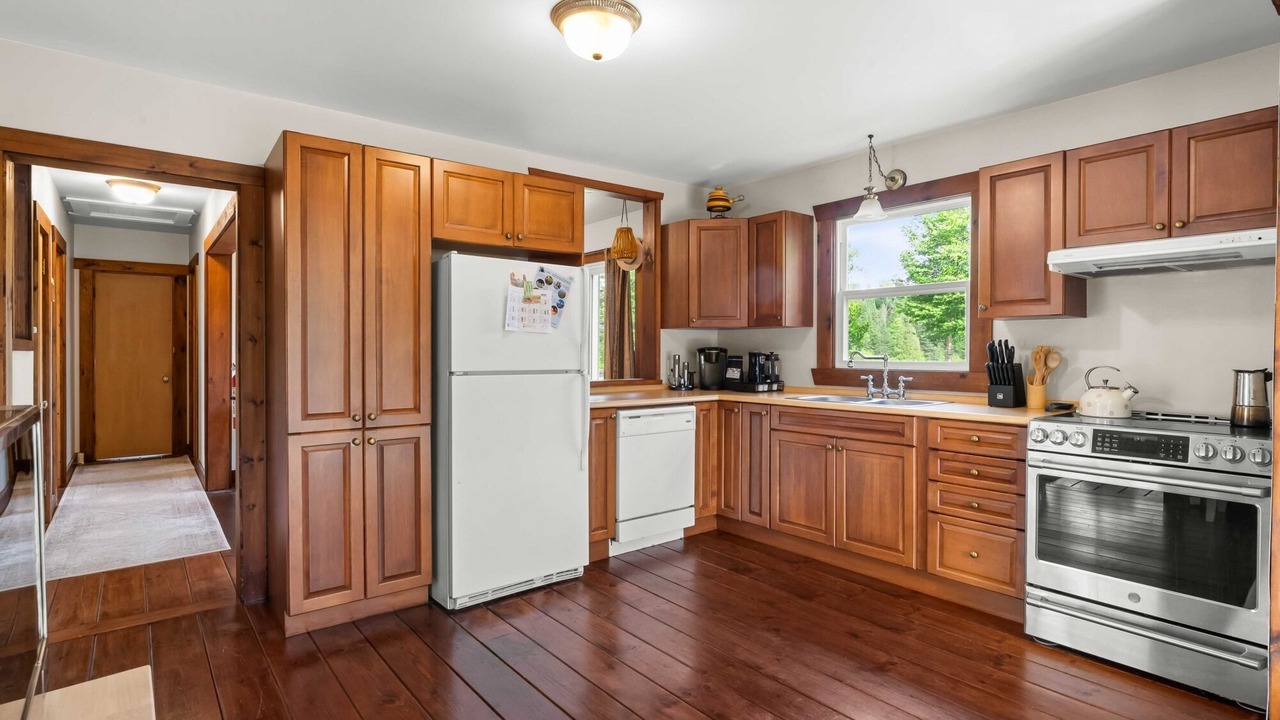 Photo of Kitchen in Saint-Mathieu-du-Parc