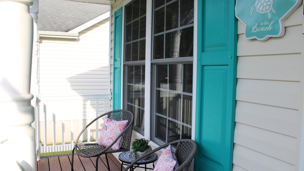 Photo of Patio Balcony in Issue