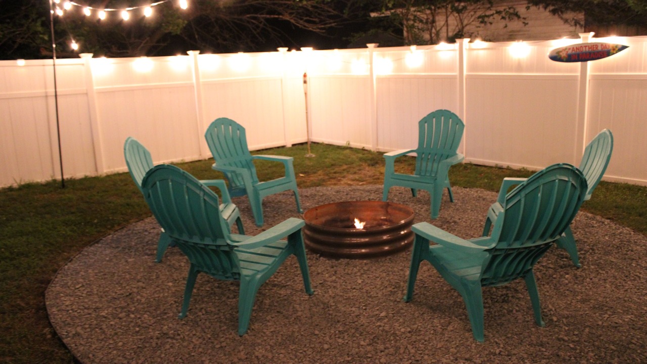 Photo of Outdoor in Issue