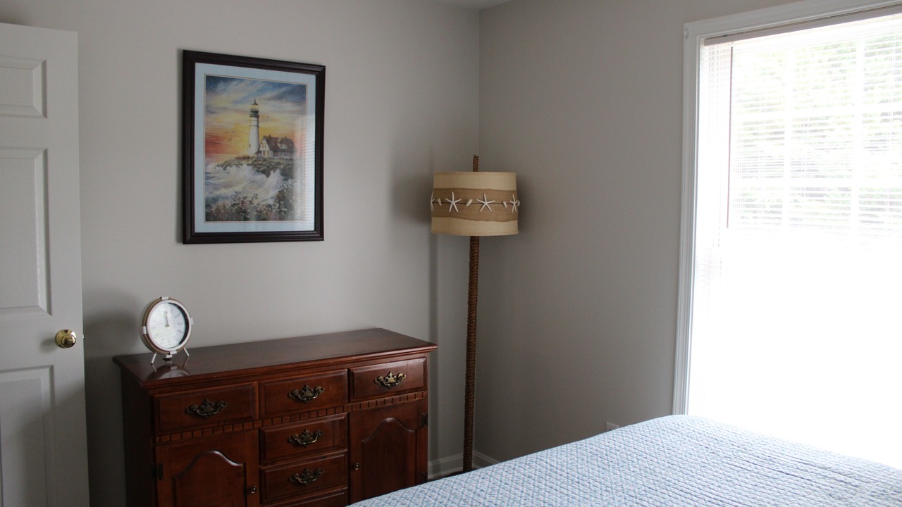 Photo of Bedroom in Issue