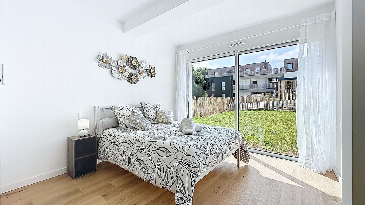 Photo of Bedroom in Saint-Pierre