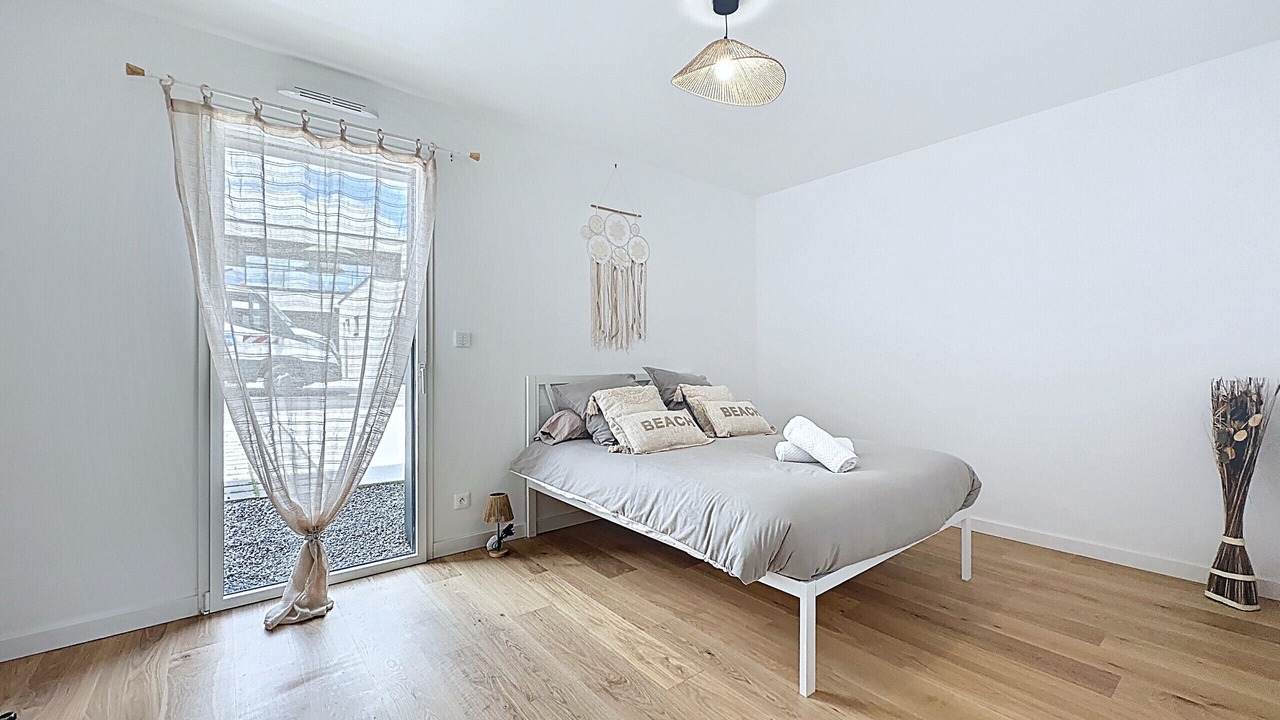 Photo of Bedroom in Saint-Pierre