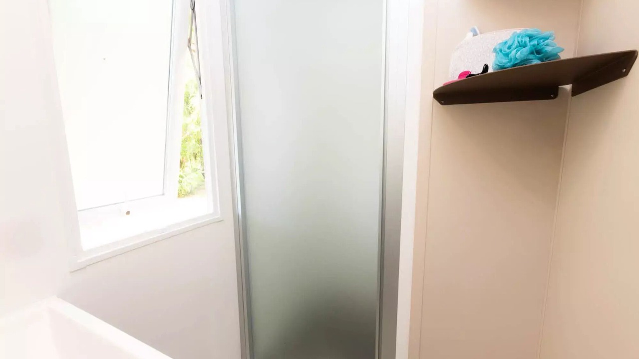 Photo of Bathroom in Palau-del-Vidre