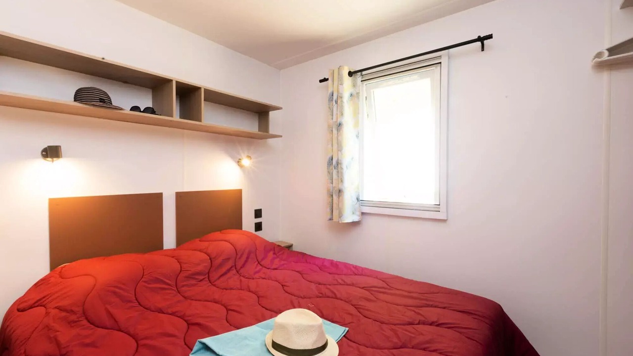 Photo of Bedroom in Palau-del-Vidre