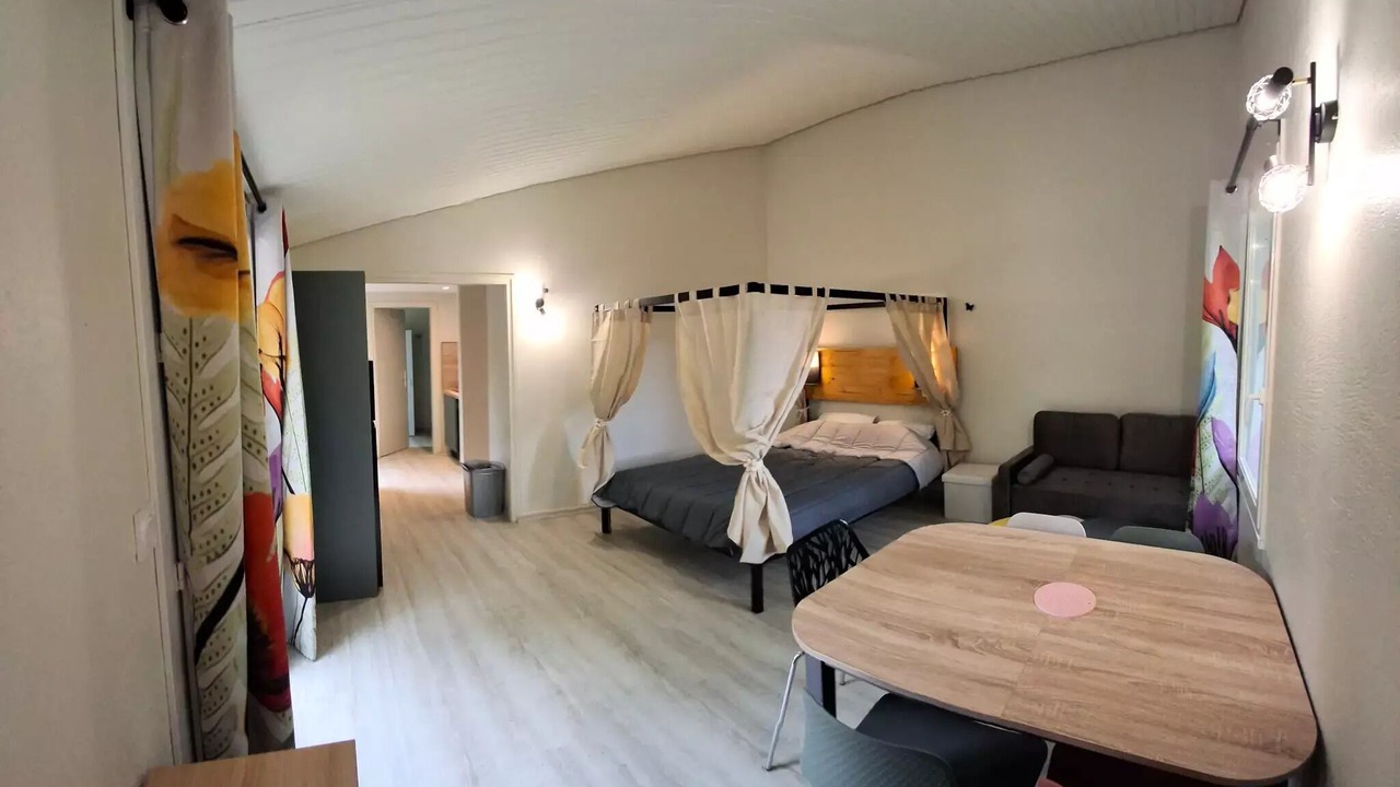 Photo of Bedroom in Mareuil-Sur-Lay-Dissais