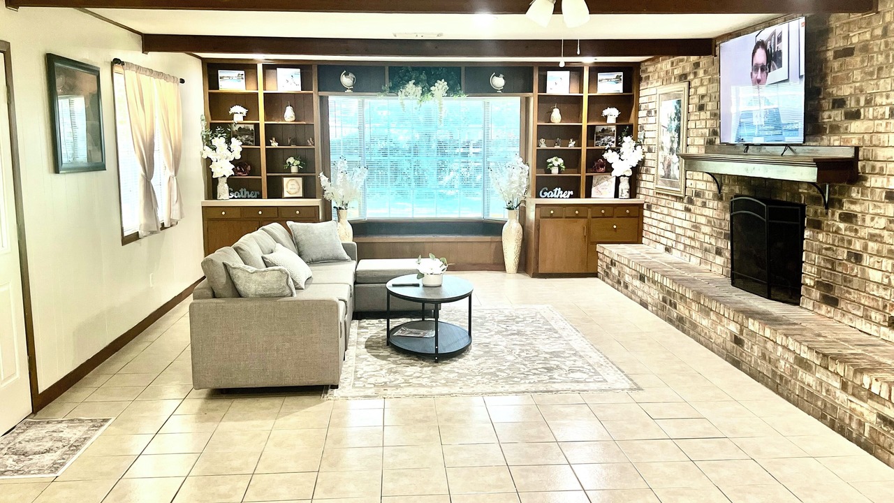 Photo of Livingroom in Lufkin