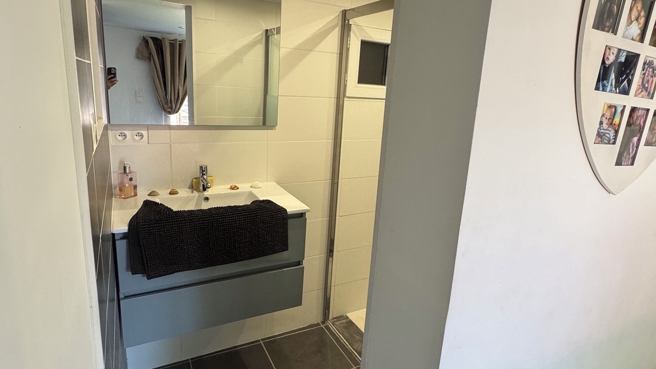 Photo of Bathroom in Vestric-et-Candiac