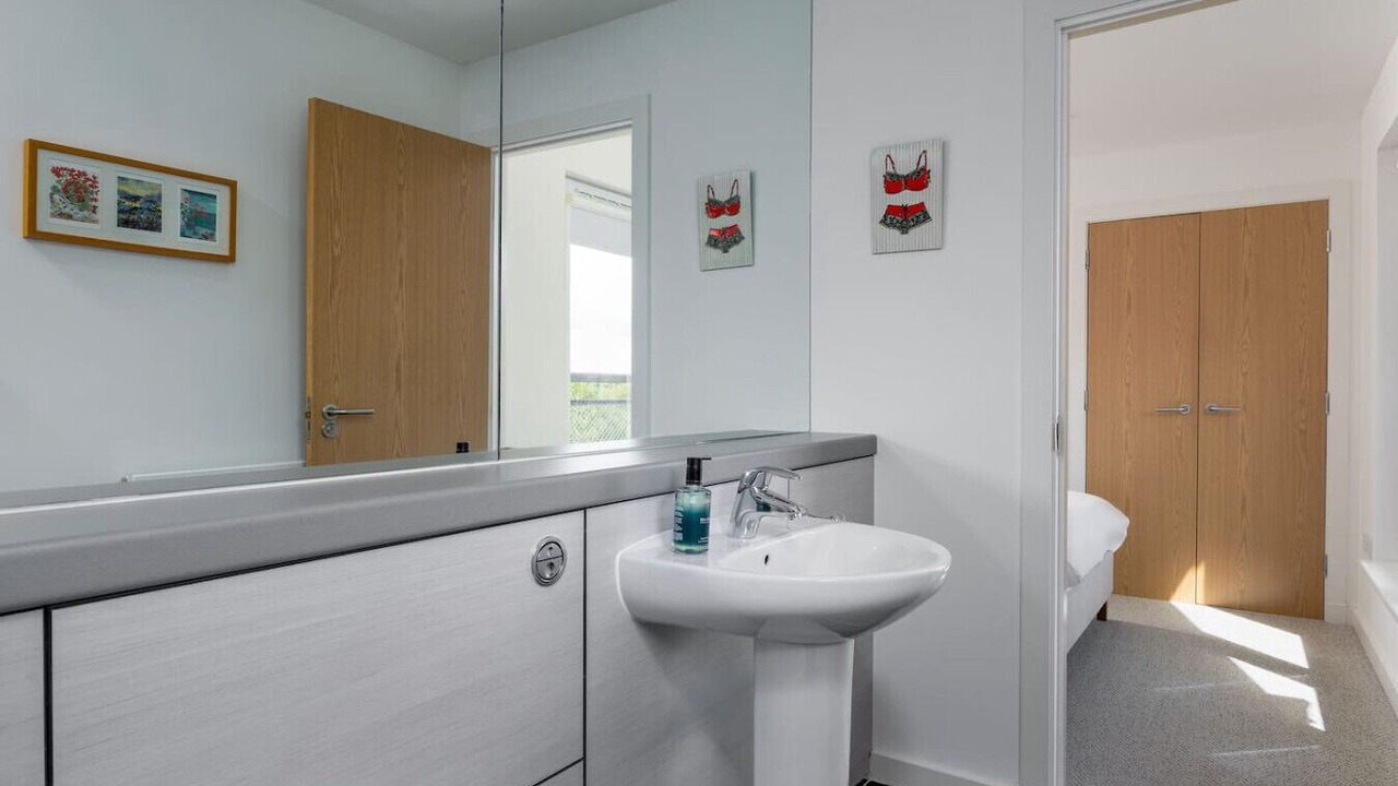 Photo of Bathroom in Tillicoultry