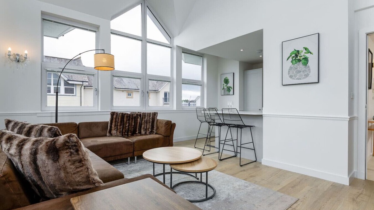 Photo of Livingroom in Tillicoultry