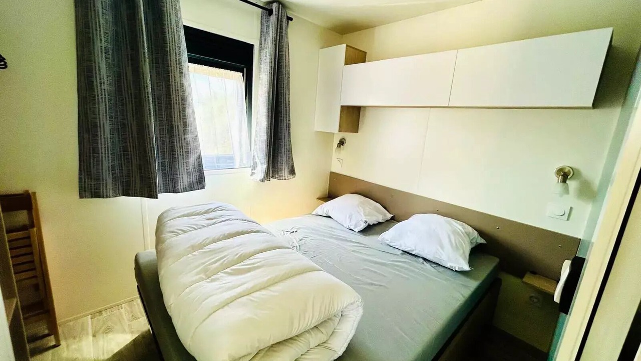 Photo of Bedroom in Sainte-Cecile-Plage