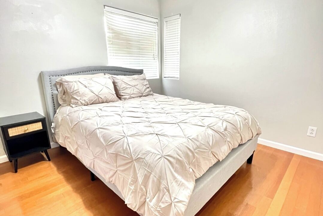 Photo of Bedroom in South Mountain