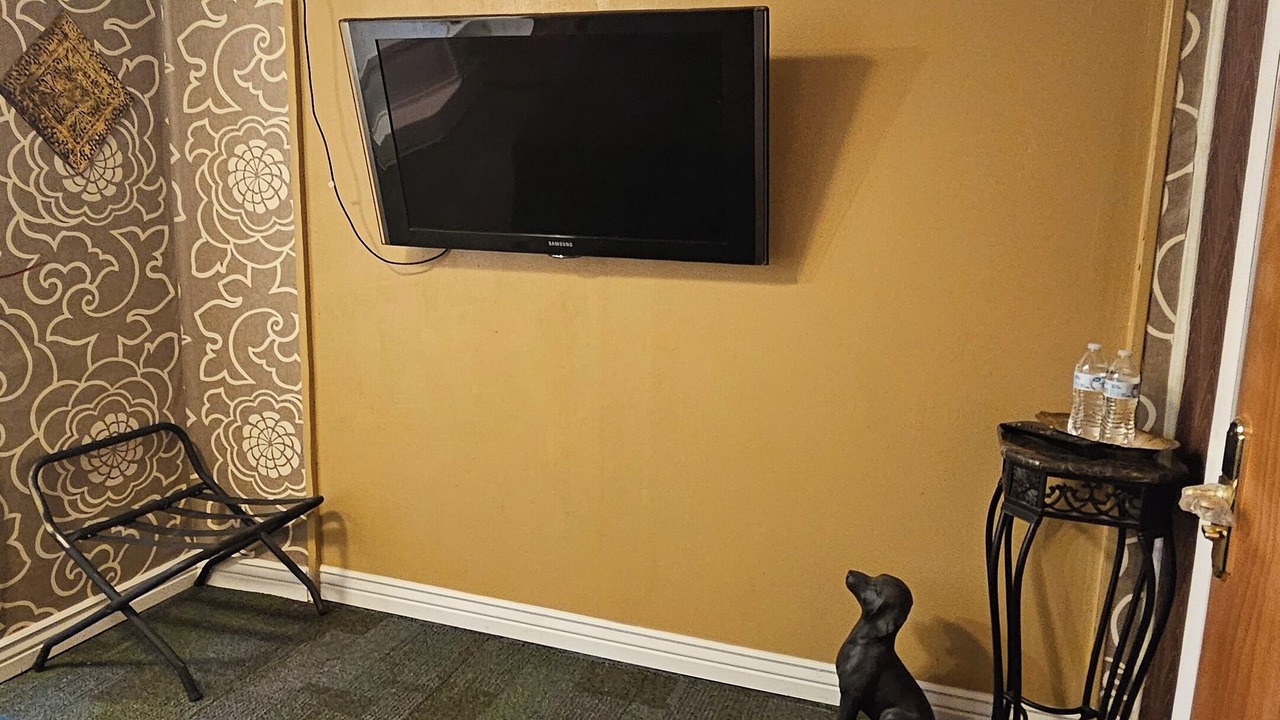 Photo of Bedroom in Powder River