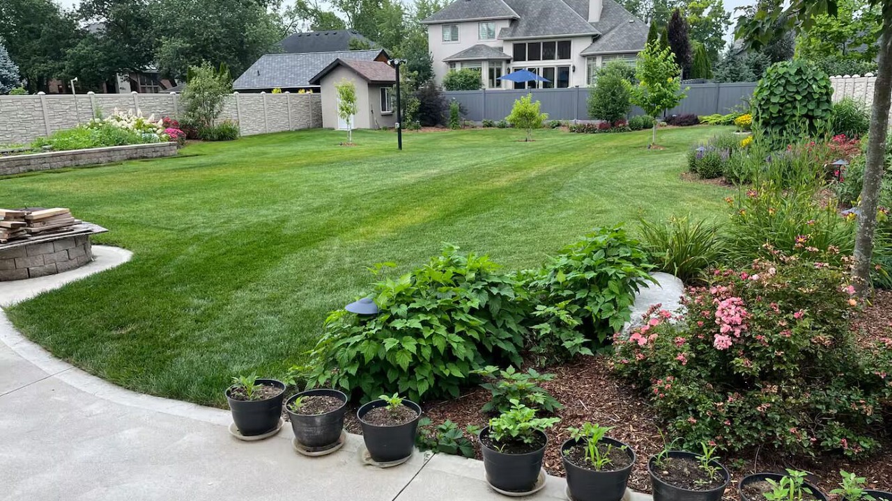 Photo of Outdoor in LaSalle