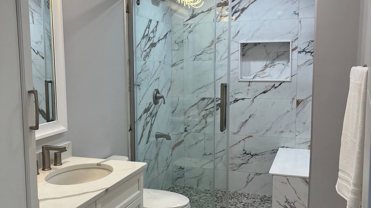Photo of Bathroom in LaSalle