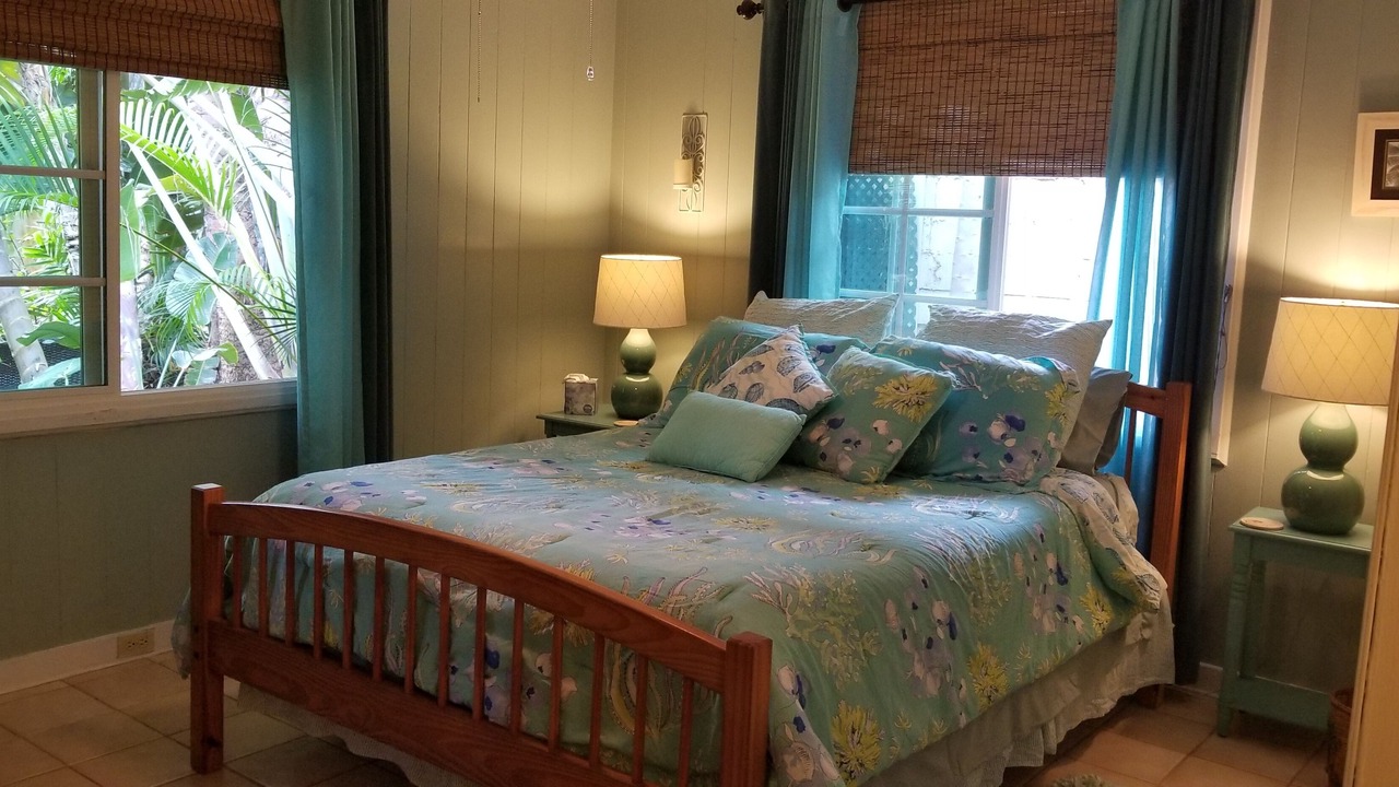 Photo of Bedroom in Lanikai