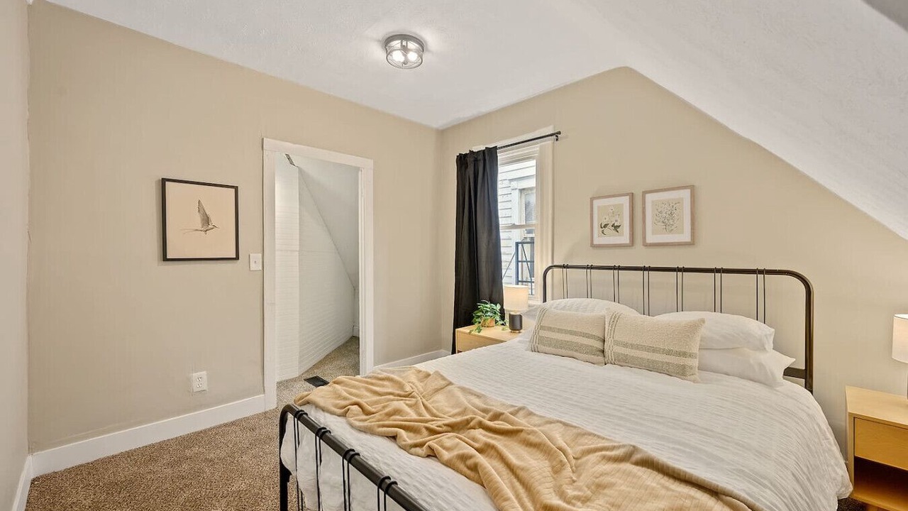 Photo of Bedroom in Cincinnati