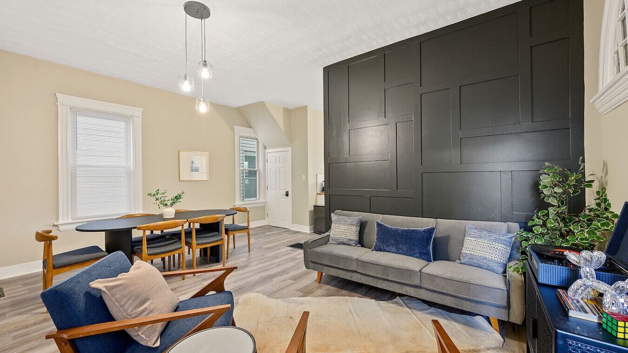 Photo of Livingroom in Cincinnati