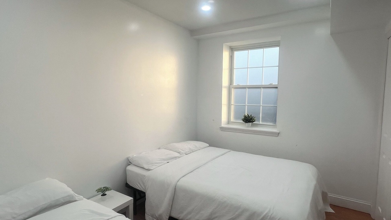 Photo of Bedroom in University Gardens