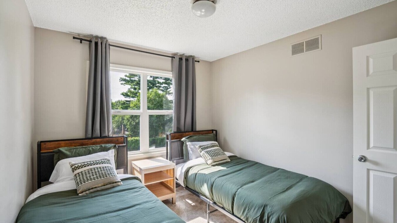 Photo of Bedroom in Greater South Side