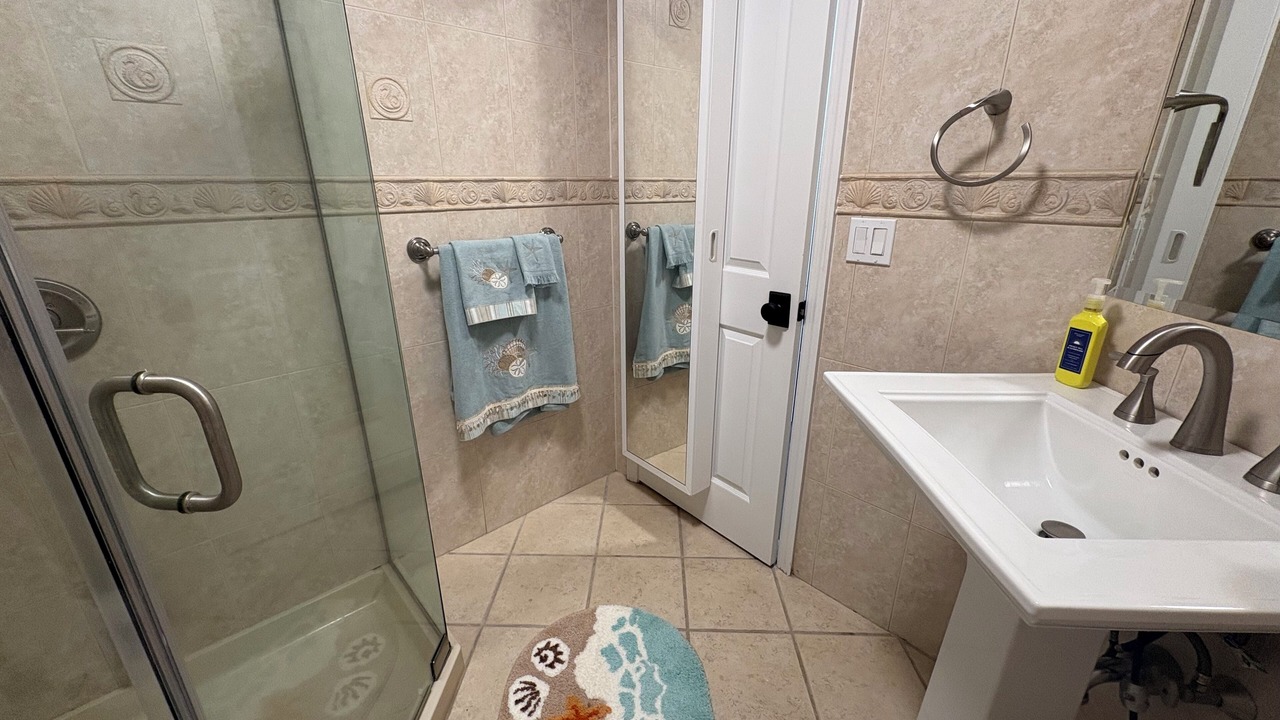 Photo of Bathroom in Ocean Beach