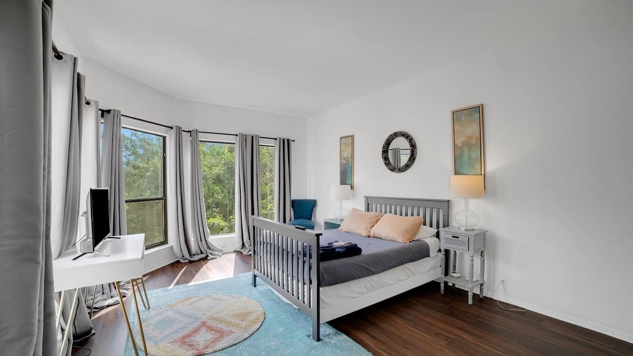 Photo of Bedroom in The Hills