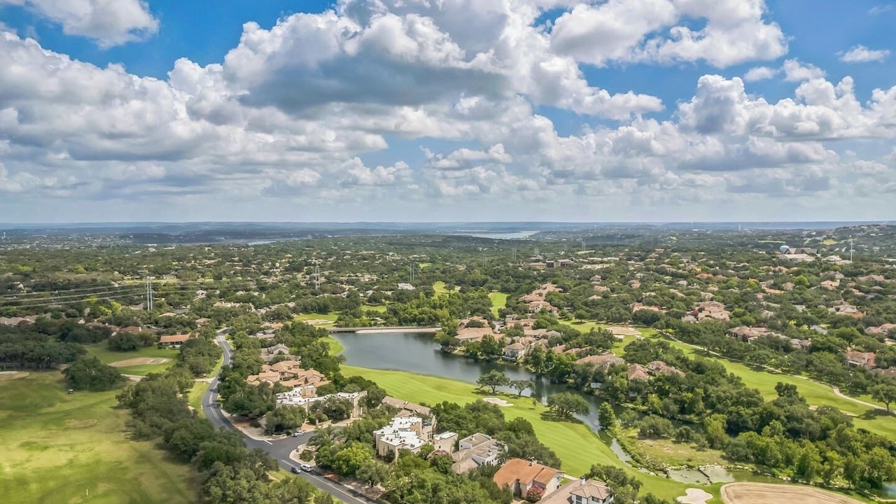 Photo of Outdoor in The Hills