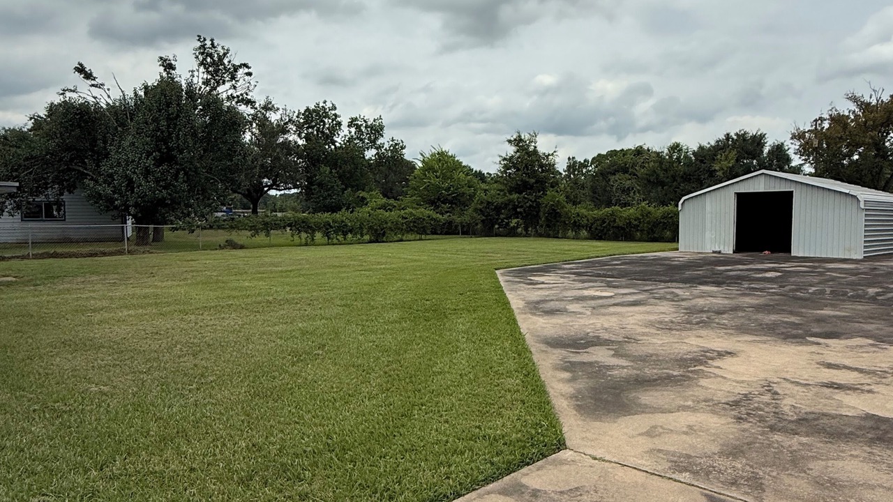 Photo of Others in Angleton