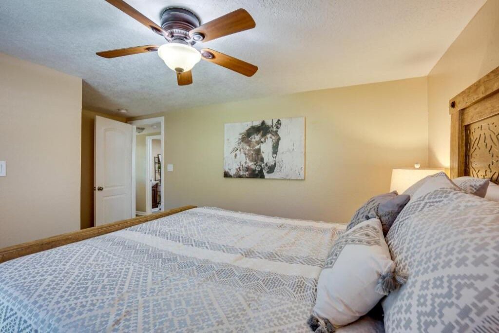 Photo of Bedroom in Kingwood