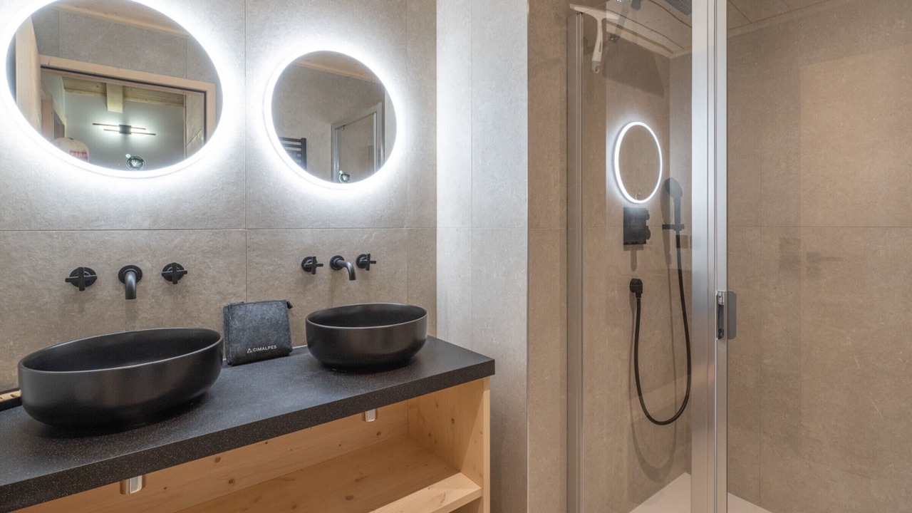 Photo of Bathroom in Bergers