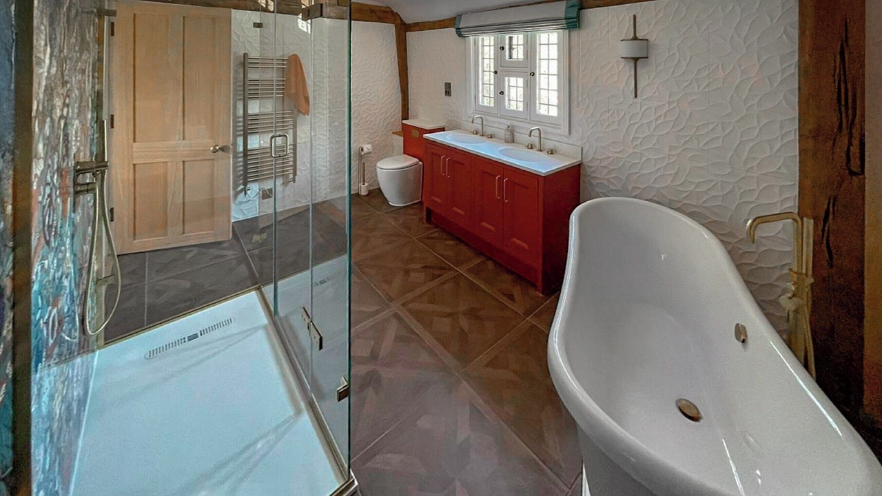 Photo of Bathroom in Great Saling