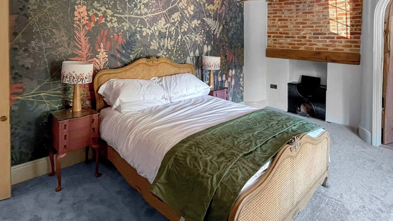 Photo of Others in Great Saling