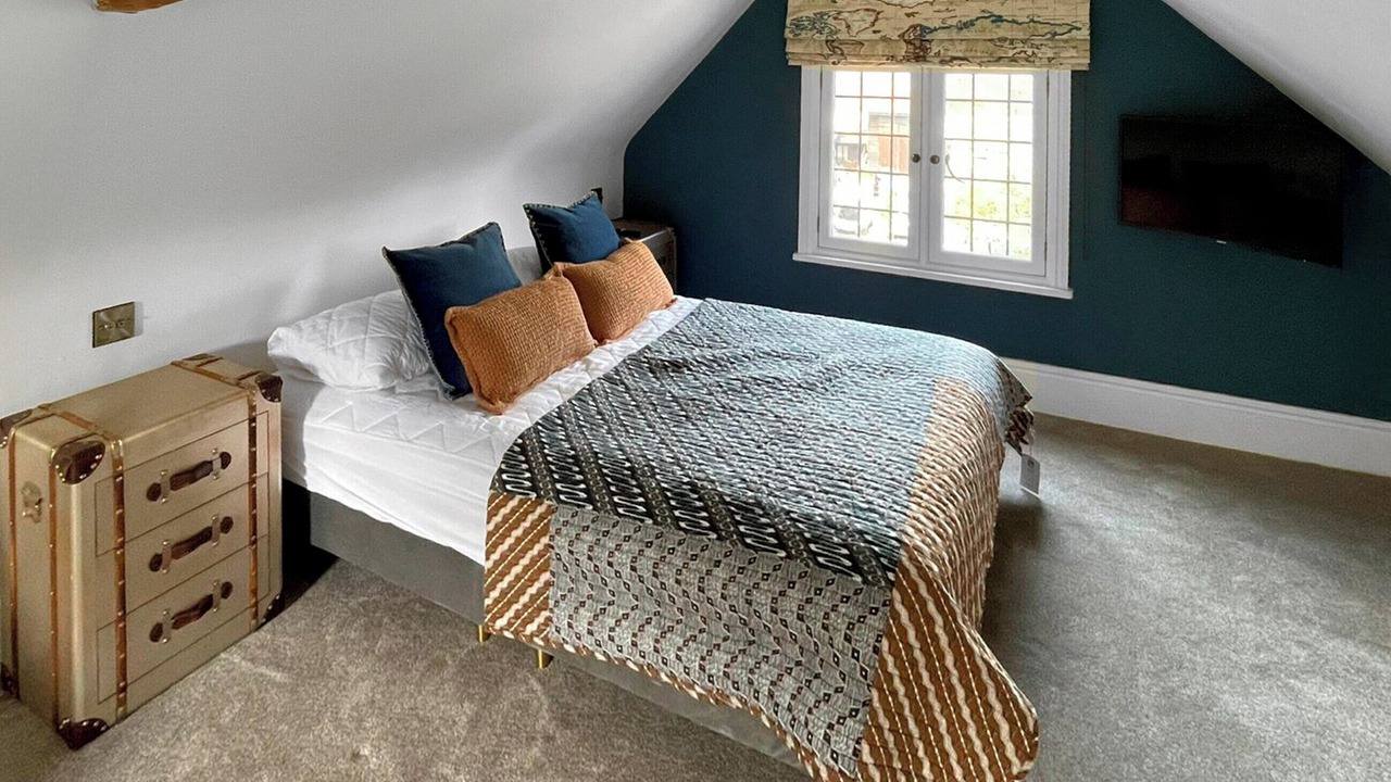 Photo of Others in Great Saling