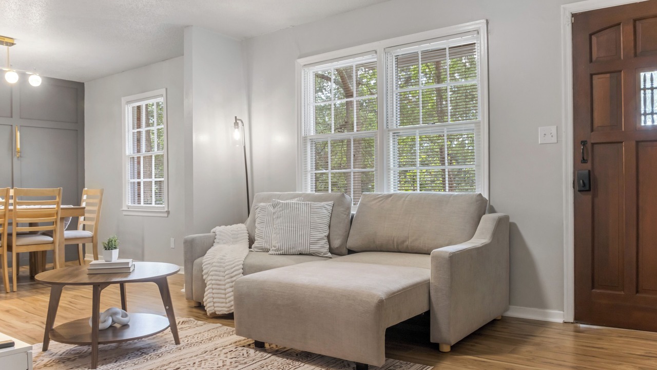Photo of Livingroom in Spartanburg