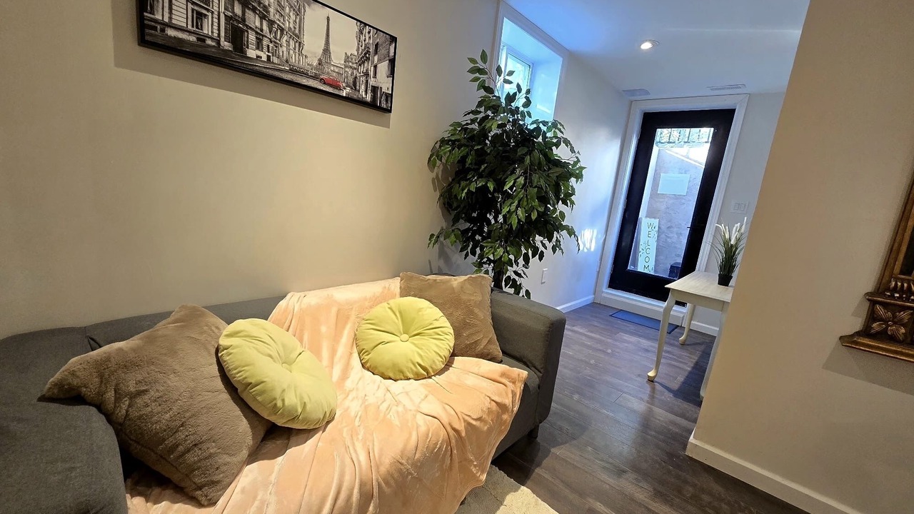Photo of Livingroom in Cambridge