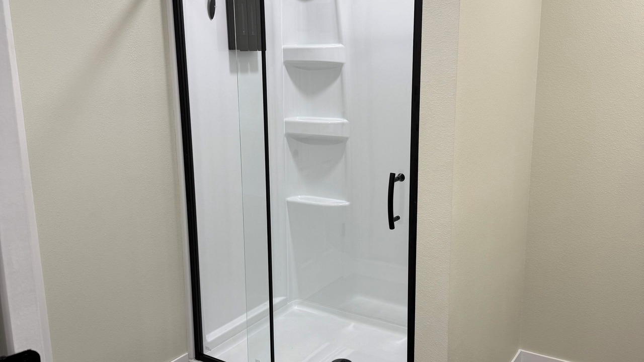 Photo of Bathroom in Republican City