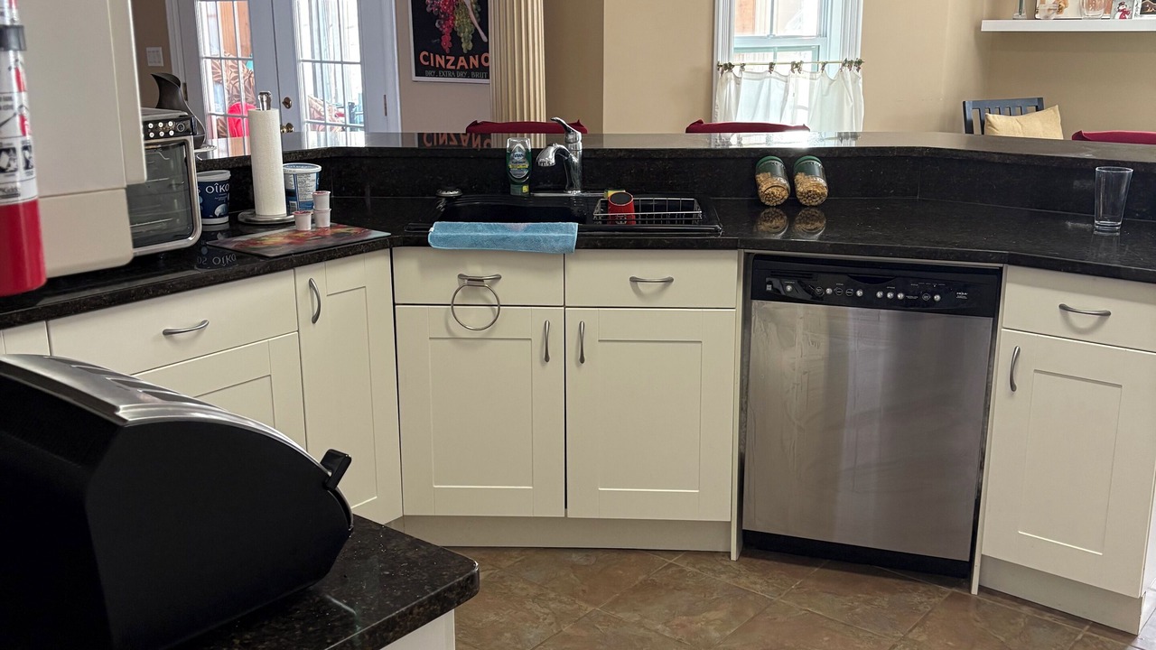 Photo of Kitchen in Colborne