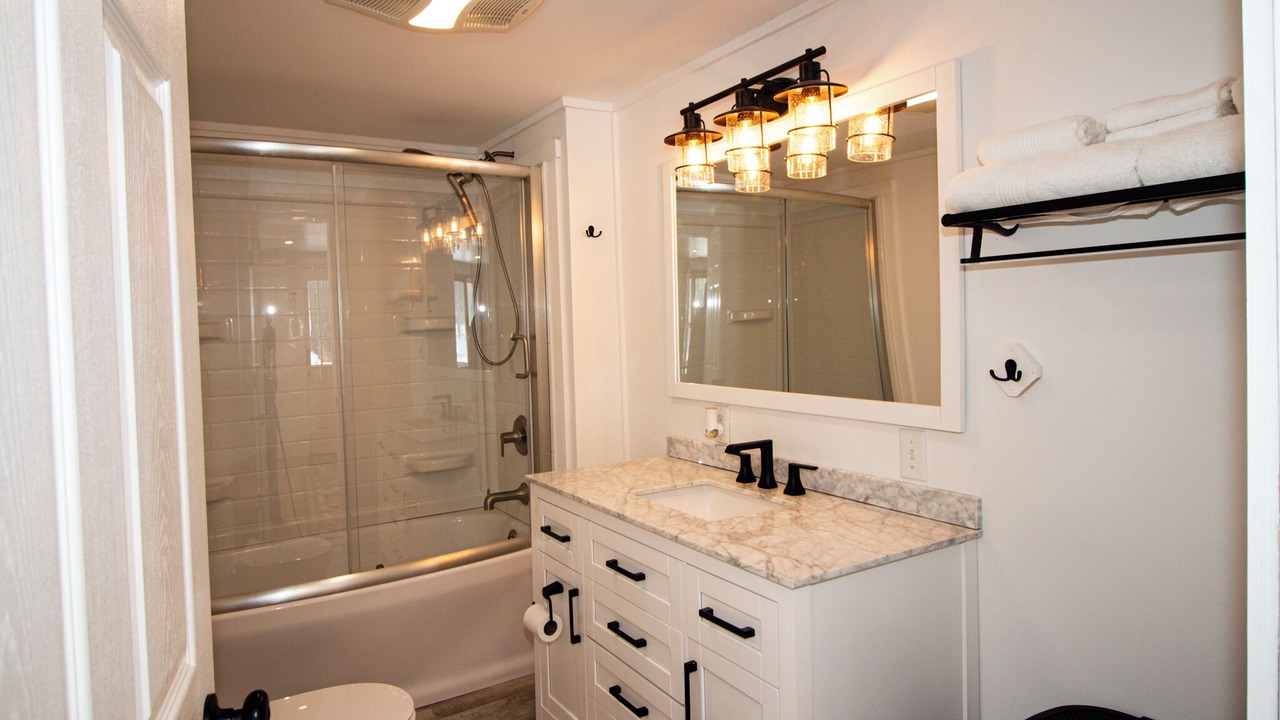 Photo of Bathroom in Reed City