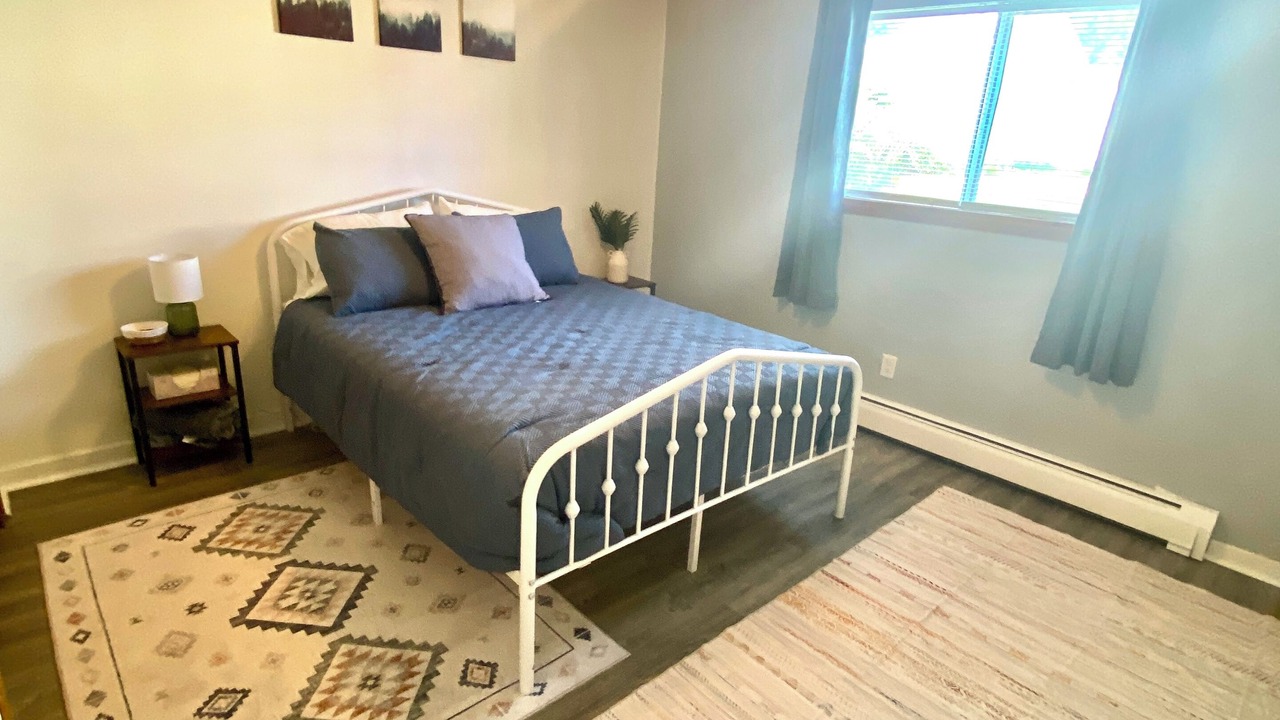 Photo of Bedroom in Cedar Rapids