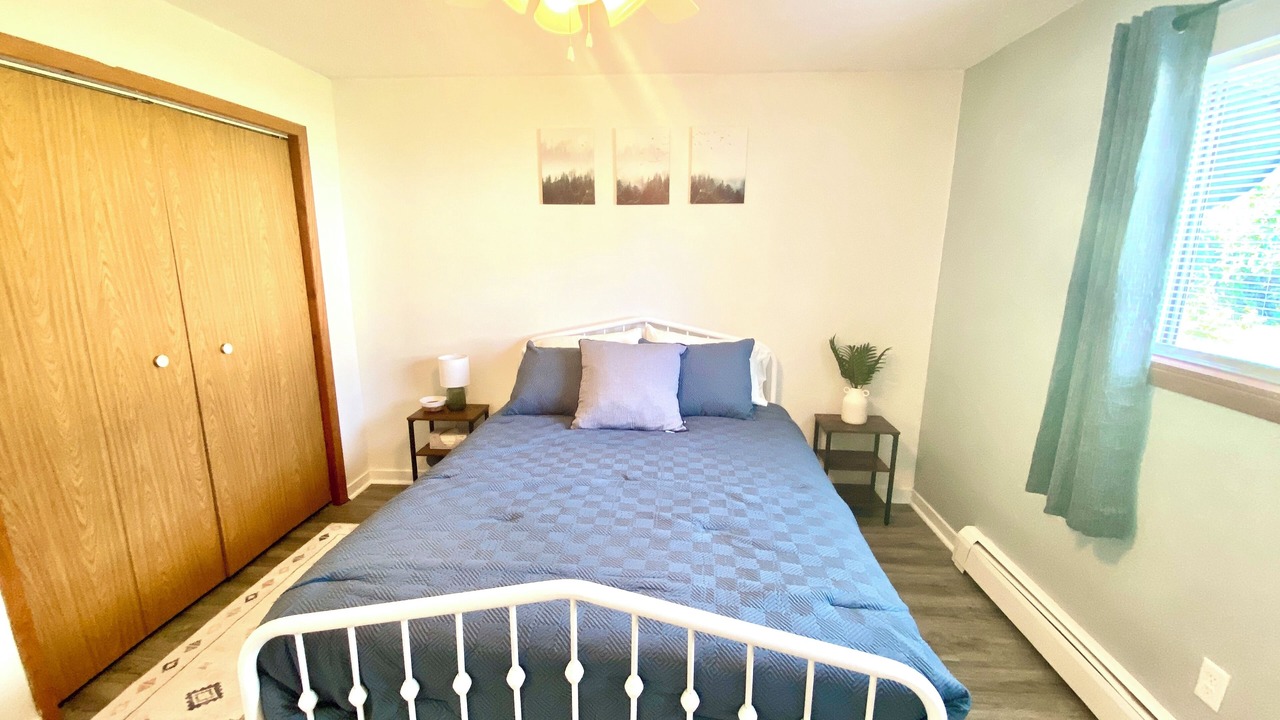 Photo of Bedroom in Cedar Rapids