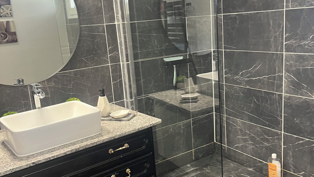Photo of Bathroom in Charnay-les-Macon