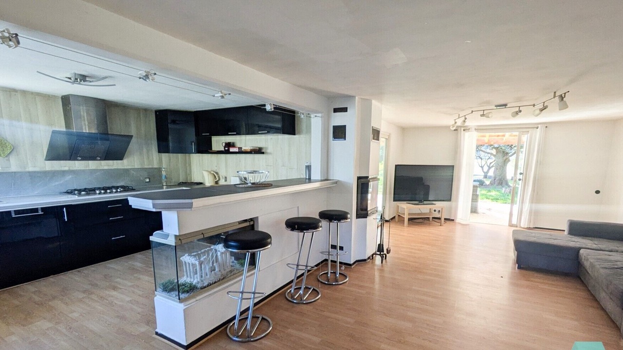 Photo of Kitchen in Signes