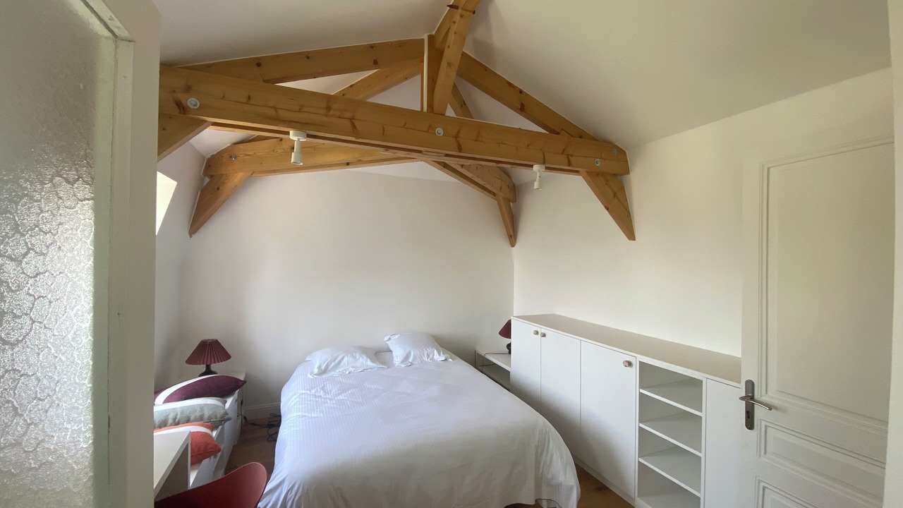 Photo of Bedroom in Enghien-les-Bains