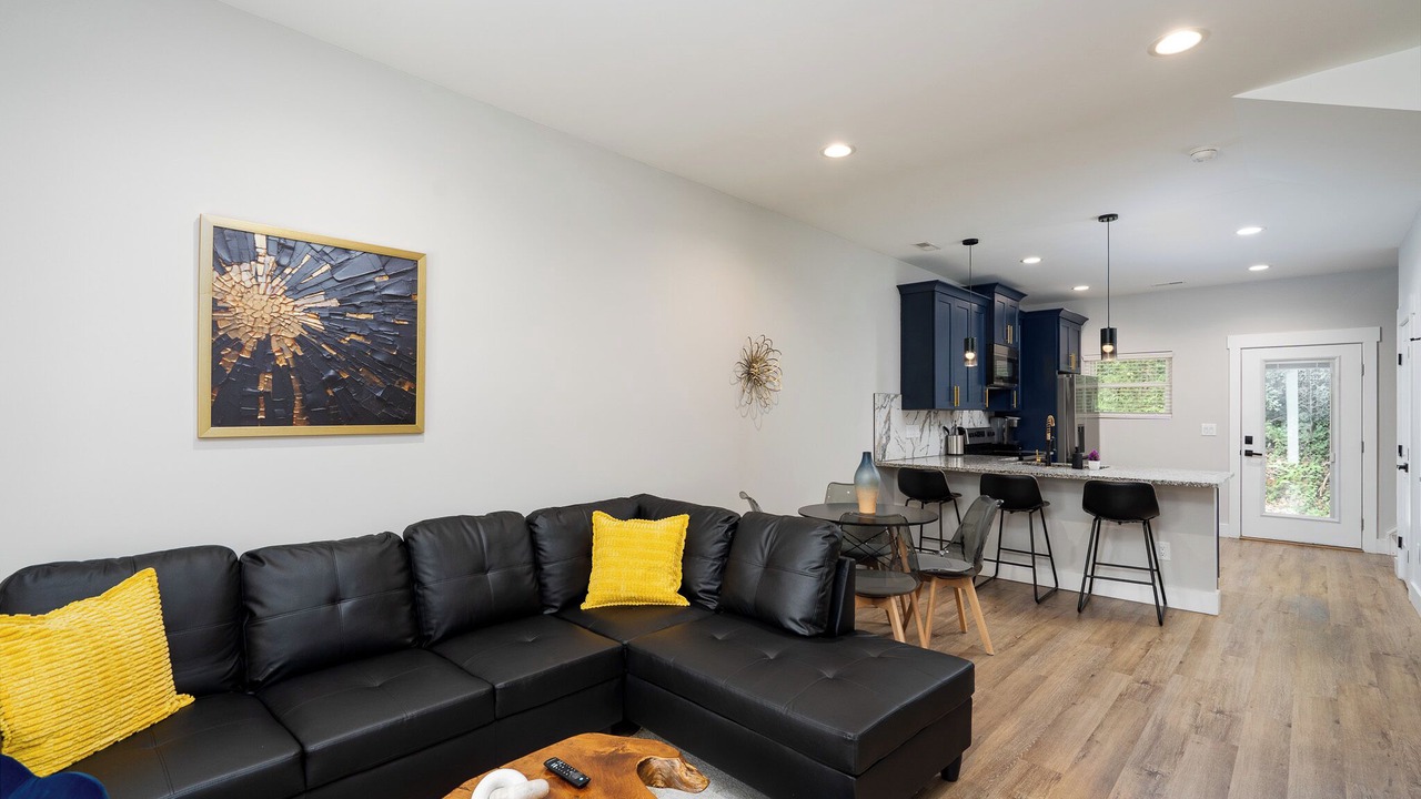 Photo of Livingroom in Concord