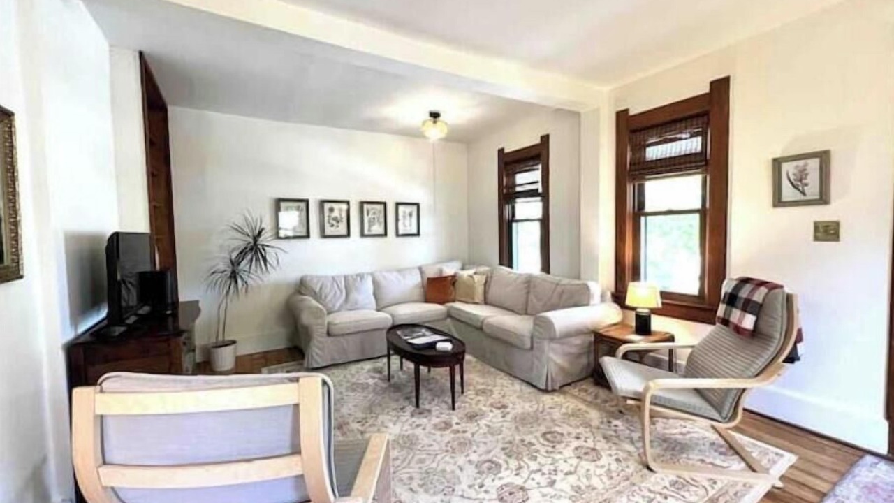 Photo of Livingroom in Bay View