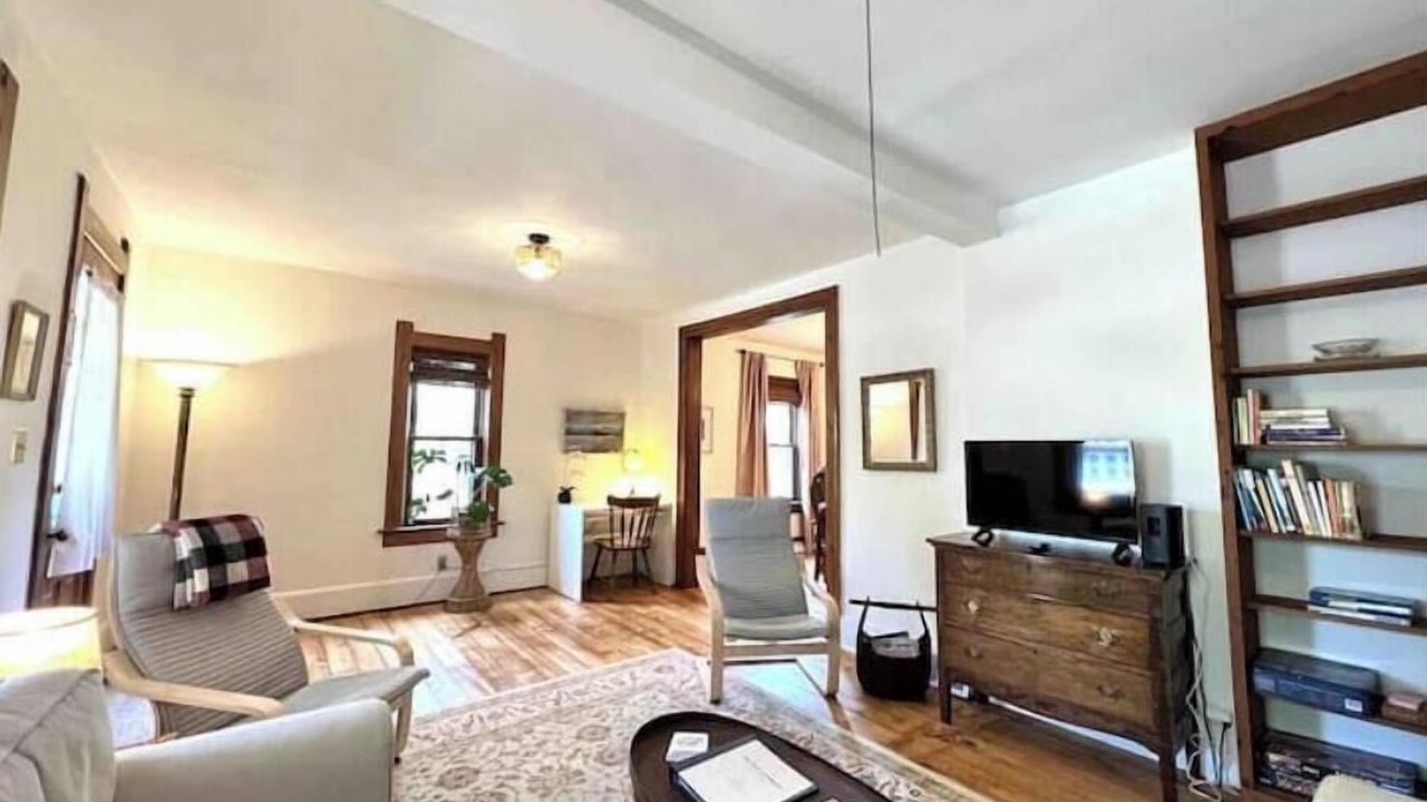 Photo of Livingroom in Bay View